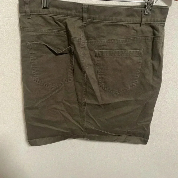 Loft Olive Green Denim Straight Pencil Mini Button Skirt Mid Rise Women Size 0 - Picture 2 of 3